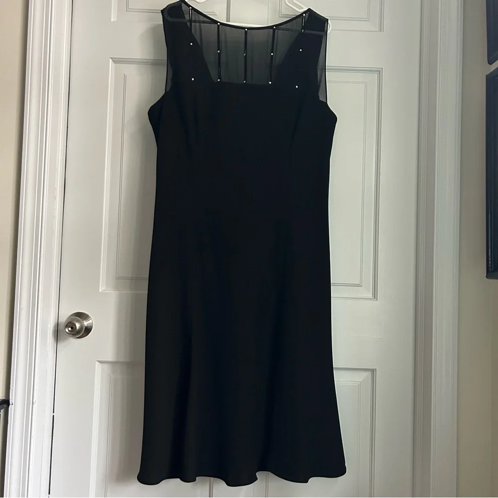 Jones New York Black Lined Cocktail Dress W/ Rhinestones Draped Back 20W - Picture 2 of 11
